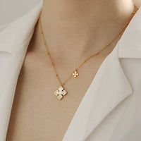 Four leaf clover necklace Jewellery Morandi Homeware