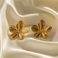 Hibiscus studs Jewellery Morandi Homeware