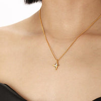 Runaway star necklace Jewellery Morandi Homeware