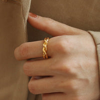 Twist ring Jewellery Morandi Homeware