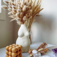 *PRE-ORDER* Aida Body Vase - Cream. ETA: 15th Nov Vases Morandi Homeware