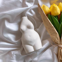 *PRE-ORDER* Aida Body Vase - White. ETA: 15th Nov Vases Morandi Home